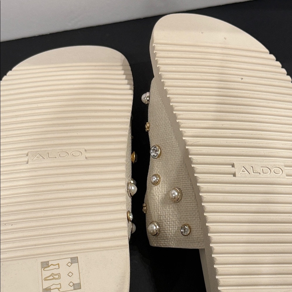 Aldo Beige Embellished Slide Studded Sandals- NWT-FINAL PRICE! size 9 - Picture 12 of 14